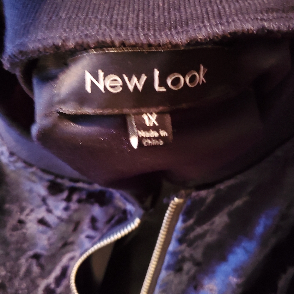 Velour Jacket - Picture 4 of 6